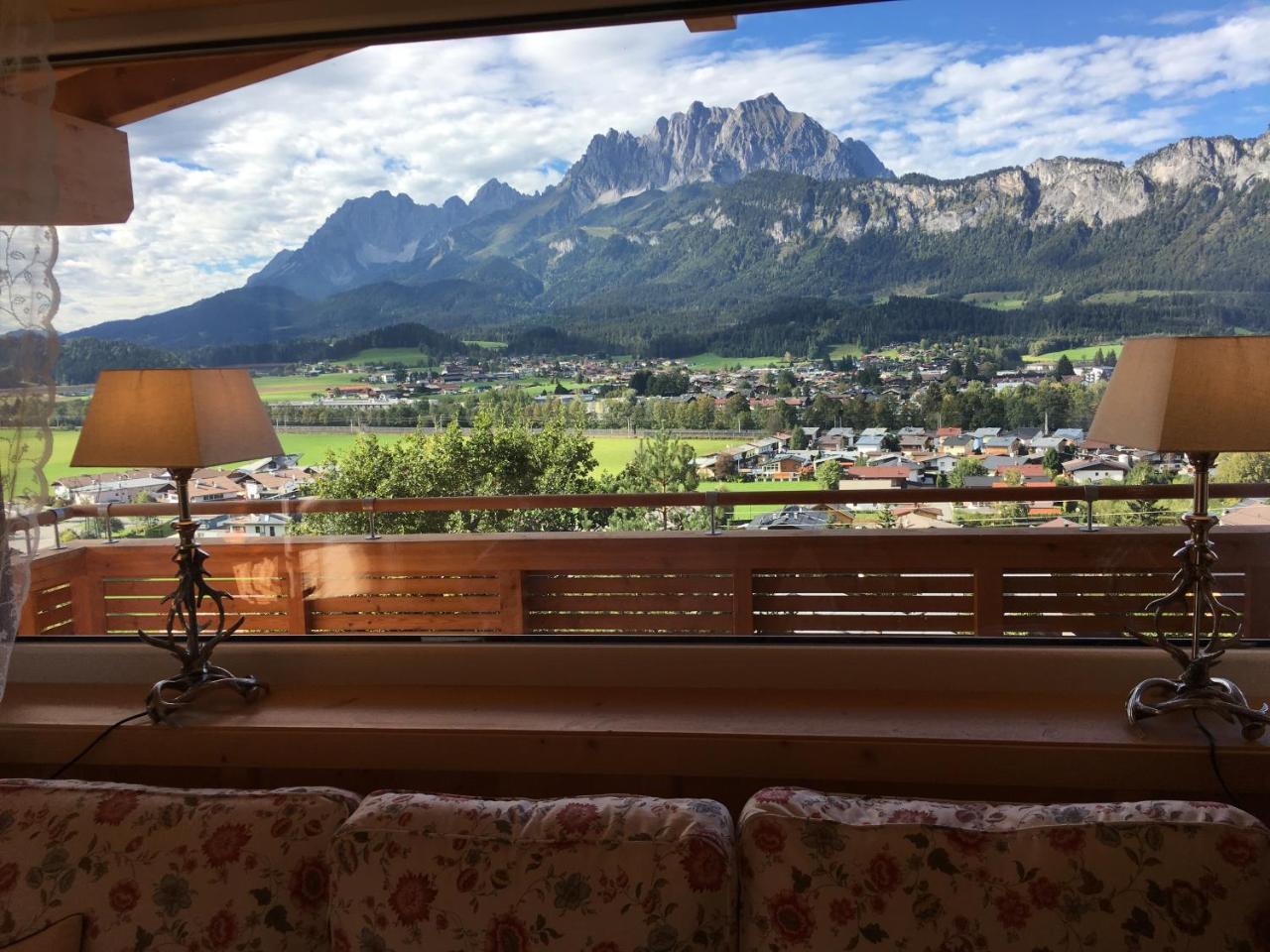 Romantik Aparthotel Sonnleitn Sankt Johann in Tirol Bagian luar foto