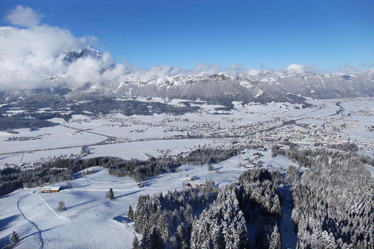 Romantik Aparthotel Sonnleitn Sankt Johann in Tirol Bagian luar foto